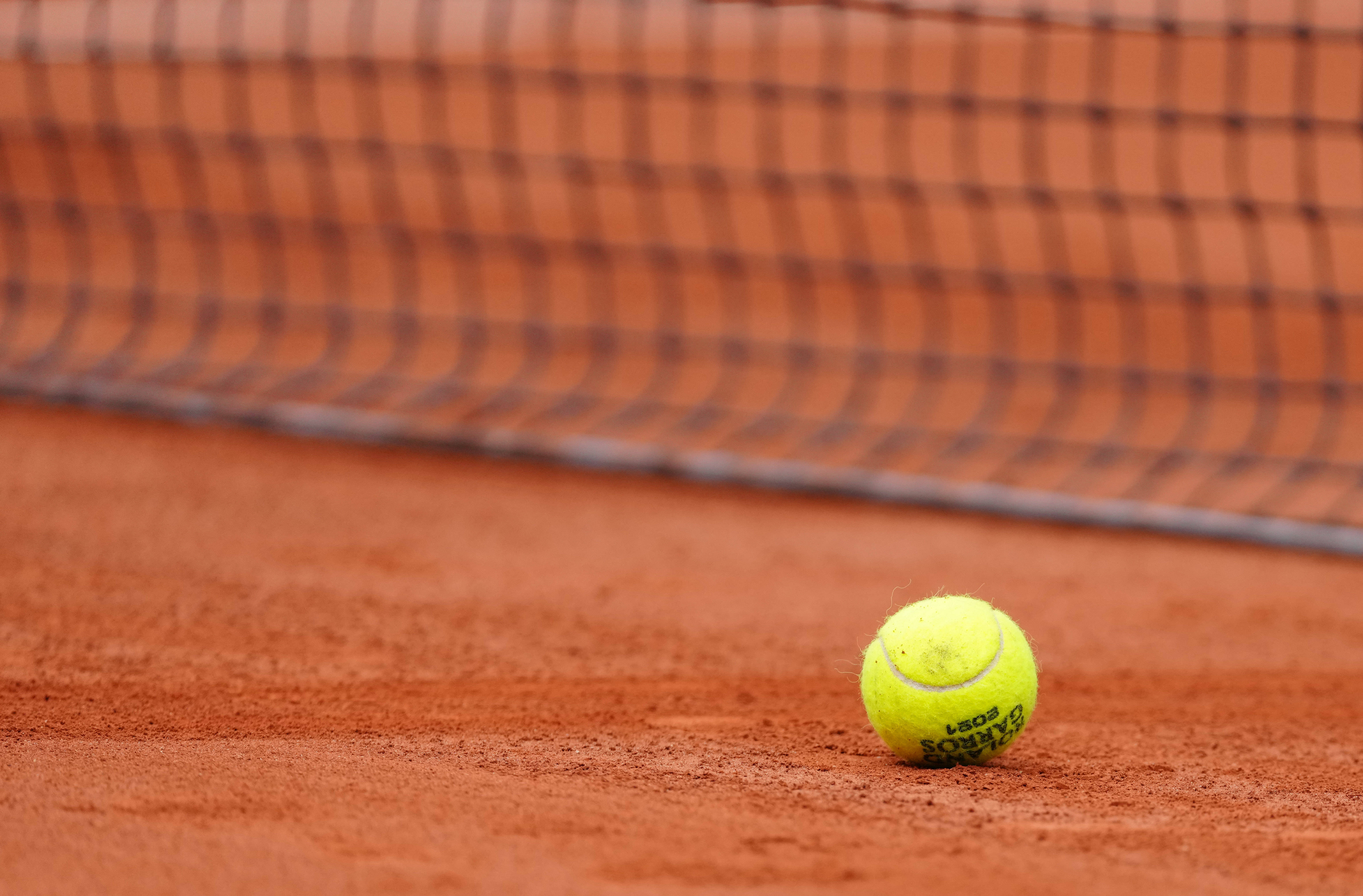 逼迫对手回 逼迫对手回